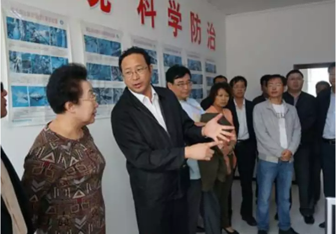陳章良:從美學(xué)成歸國(guó)，拉平板車(chē)授課，完成多個(gè)863計(jì)劃項(xiàng)目